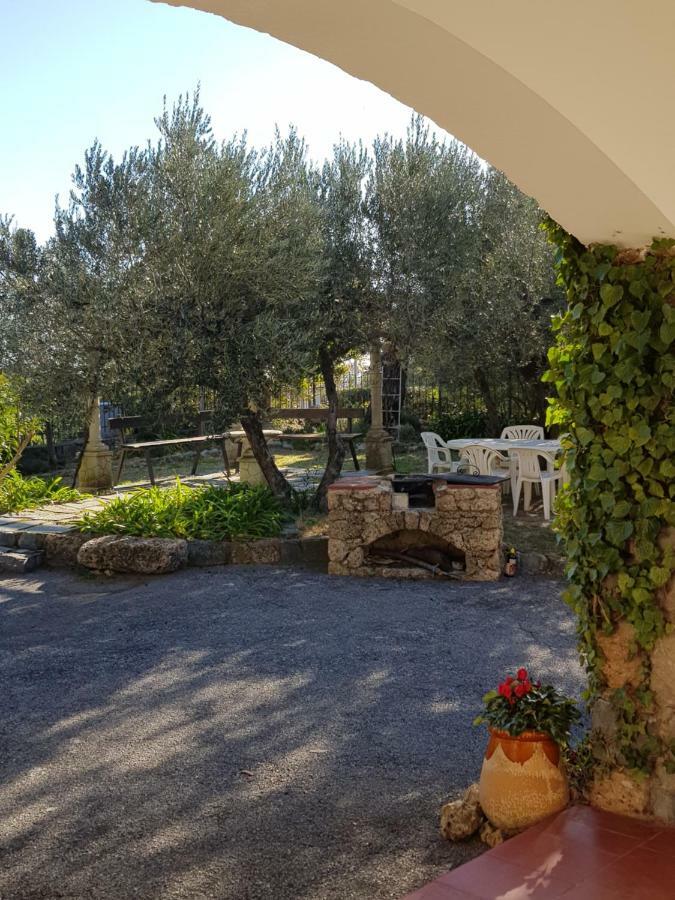 Cisano sul Neva Villa Fior Di Lavanda מראה חיצוני תמונה